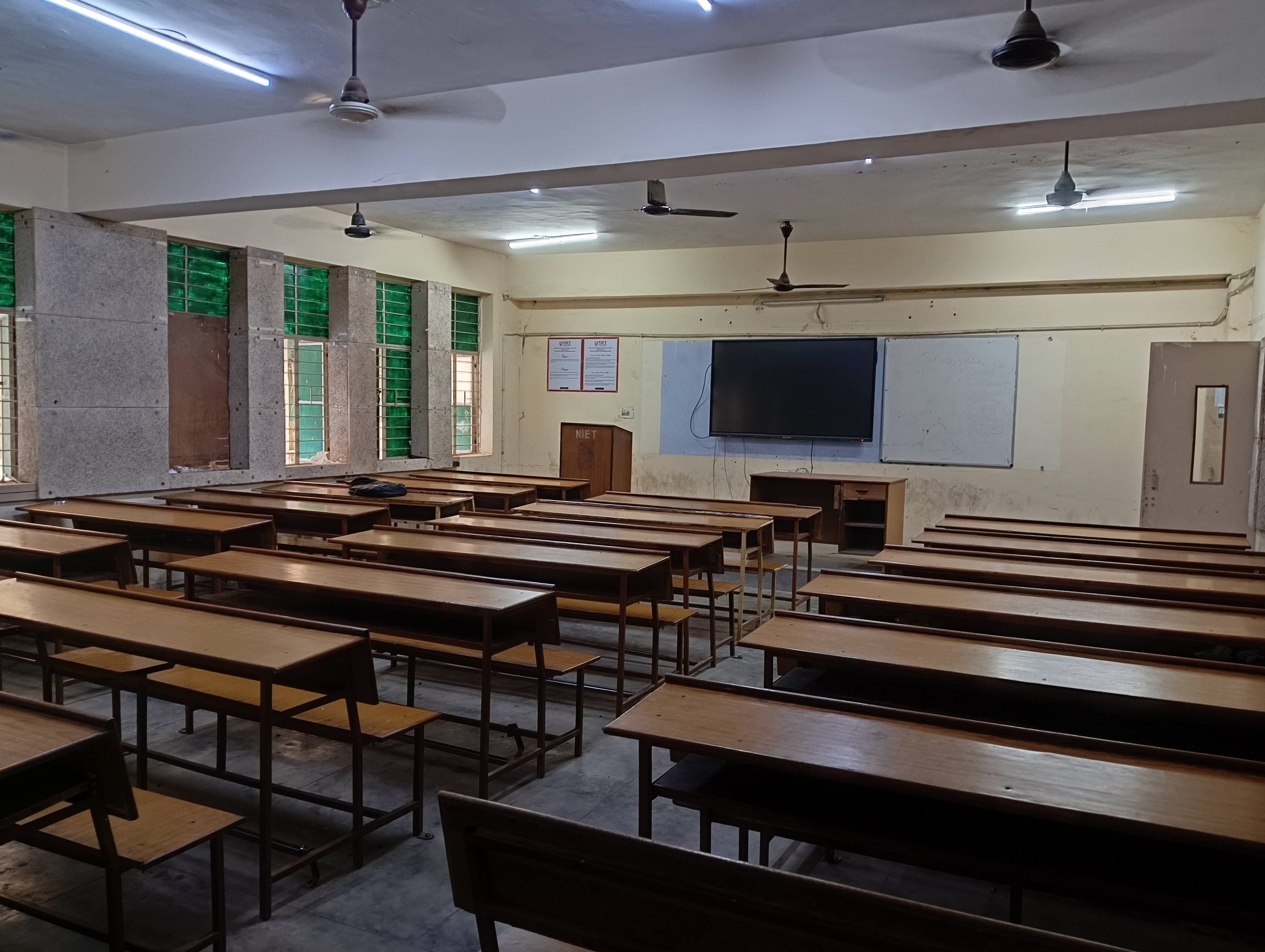 NIET Noida Academic Building photo 11